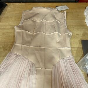 Elegant Pink Sleeveless Dress